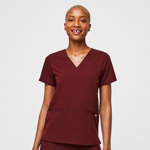 Figs Burgundy Women’s Scrub Set
